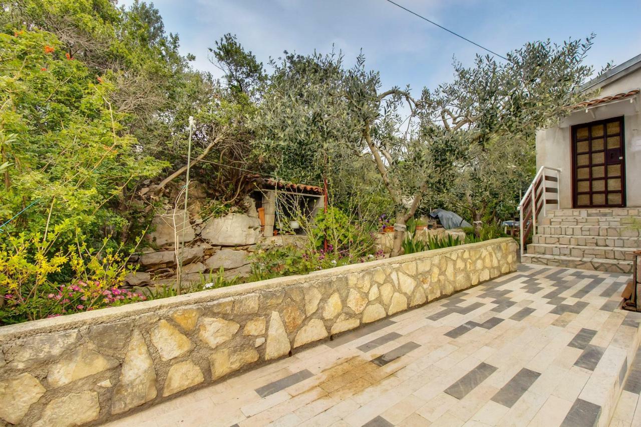 Apartments Mirella Mali Losinj Exterior photo