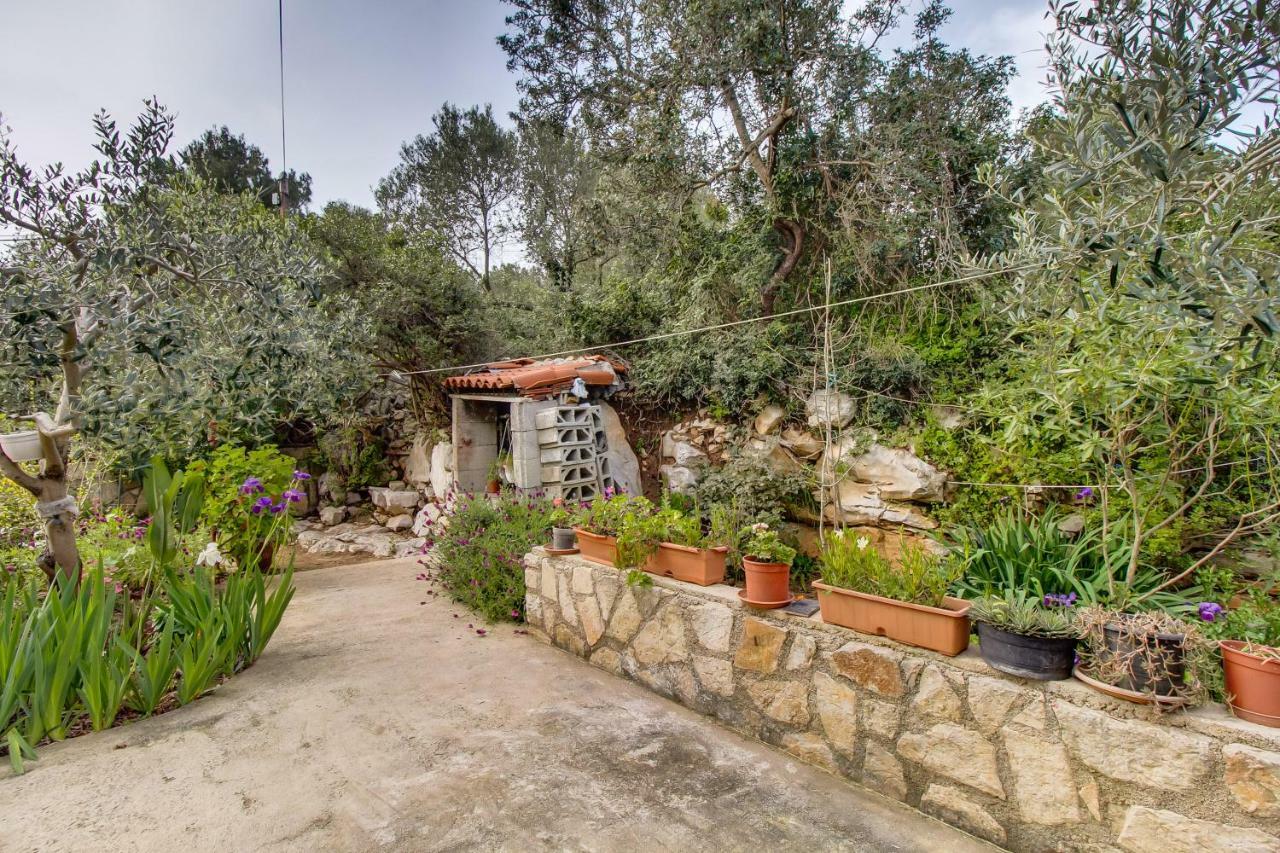 Apartments Mirella Mali Losinj Exterior photo